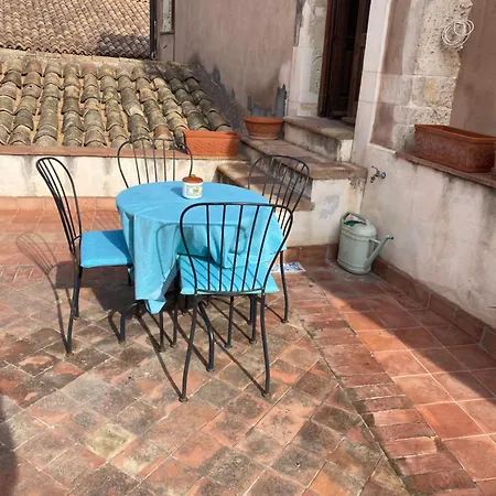 Laberinto Holiday home Syracuse